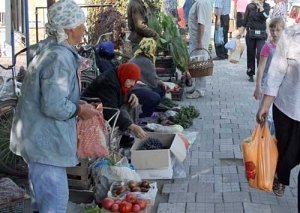 Перед праздниками в Керчи будут бороться со стихийной торговлей