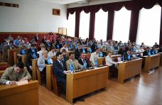 Депутаты Симферополя призвали сплотиться и восстановить порядок в стране