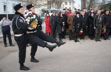 В Севастополе провели митинг ко Дню ликвидаторов аварии на ЧАЭС