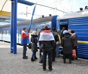 Митинговавшие в Киеве жители Крыма отбыли домой на работу