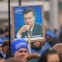 Нардеп: чиновники соревнуются, кто отправит на акции за Януковича больше людей
