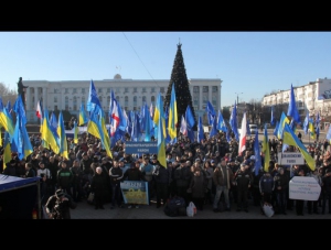 В Симферополе состоялся новый митинг в поддержку президента