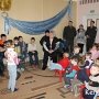 Сотрудники керченской колонии поздравили детей из детского дома