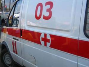На крымской трассе водитель погиб в перевернутой иномарке