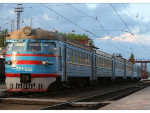 Перед Новым годом появится дополнительный поезд Симферополь — Ивано-Франковск