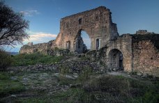 В Бахчисарайском районе с горы сорвался турист