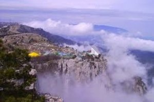 Заповедное плато Ай-Петри находится на грани полного уничтожения