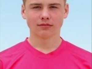 Юный футболист умер на тренировке в Крыму