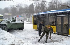 В Крыму военные вызвались помочь в борьбе с непогодой
