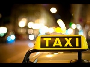 В Ялте определили стоянки для «белых» таксистов