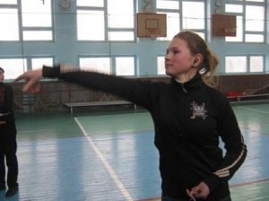 Керченские студентки определили, кто лучший в дартсе