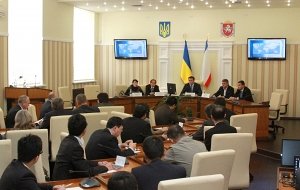 В Совете министров Крыма обсудили реализацию инвестиционных проектов с представителями КНР