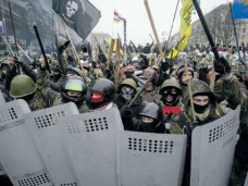 Симферопольцы опасаются радикальных украинских организаций, – опрос