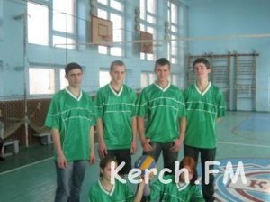 В Керчи прошли соревнования по волейболу между студентов