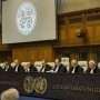 Янукович не захотел говорить о Гаагском суде