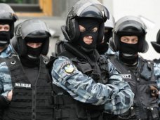 Парламент поручил Совмину создать орган по охране общественного порядка в Крыму