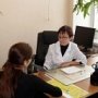 За первый месяц клиника для подростков в Евпатории приняла 500 человек