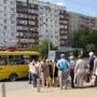 В Столице Крыма льготникам для проезда в маршрутке предложили выстраиваться в очередь