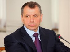 Крым имеет законное право проводить референдум, – Константинов