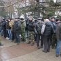 Аксенов пригрозил наличием оружия у членов «самообороны»
