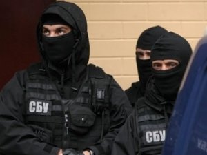 Суд разрешил задержать спикера и премьера Крыма