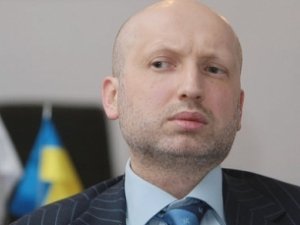 Турчинов издал указ о возвращении Крыма Украине