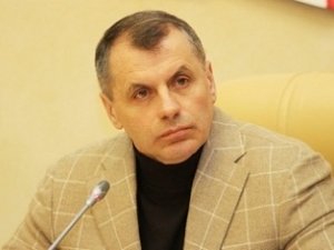 Крымский спикер говорит, что теперь он руководит местной ПР
