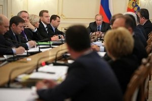 Президент Путин поручил в кратчайшие сроки увеличить пенсии крымчан до российского уровня