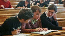 Студентам вузов Украины пообещали бюджетные места в вузах Крыма
