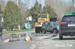 Движение транспорта по Кирова затруднено из-за ремонта водовода