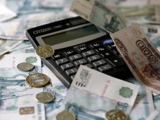 В Крыму поднимут зарплаты бюджетникам