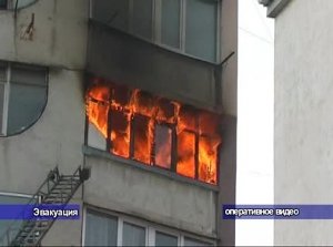 Тридцать три человека эвакуировали спасатели из девятиэтажки на Проспекте Победы в Столице Крыма