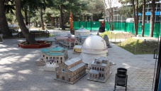 Парки «Крым в миниатюре» продолжат работу только в Евпатории и Бахчисарае