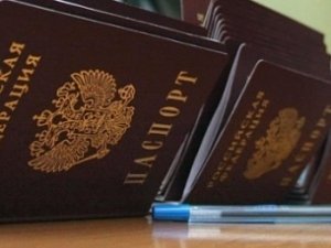 145 тыс. крымчан подали документы на паспорт России в Крыму