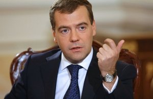 Премьер Медведев назначил замминистра по делам Крыма