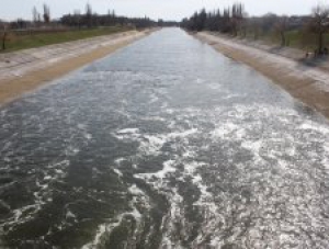 Украина с недельным опозданием подает воду в Крым по Северо-Крымскому каналу