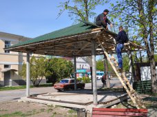 В сквере Тренева в Столице Крыма установят сувенирные ларьки