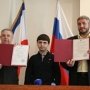 В Столице Крыма первые общественные организации получили российскую регистрацию