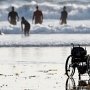 Кемеровские инвалиды вылетели оздоровляться в Крым