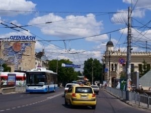В Симферополе 1 мая будет перекрыто движение транспорта