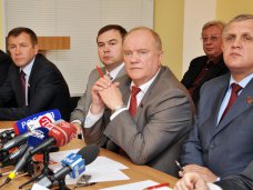 В КПРФ за месяц вступили 2,5 тыс. крымчан