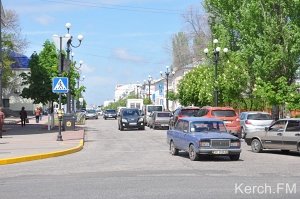 В центре Керчи образовались пробки