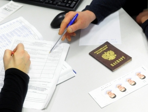 Комитет ГД поддержал введение штрафа в 200 тыс. руб. за сокрытие иностранного гражданства