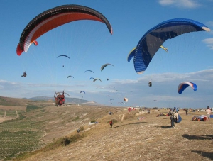 «Авиационные игры» над горой Клементьева