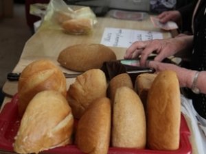 Социальный хлеб исчез из крымских супермаркетов