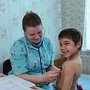 Российские медики продолжают осмотры крымчан и диспансеризацию сирот