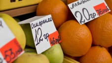 Рост цен на продукты в Крыму пояснили их вывозом в Россию