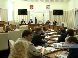 Совет министров республики взял под контроль выплату задолженности по заработным платам
