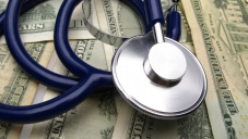 Медицинское страхование в Крыму начнётся после прихода страховых компаний