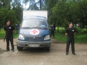 Гуманитарную помощь отправили на юго-восток из Крыма